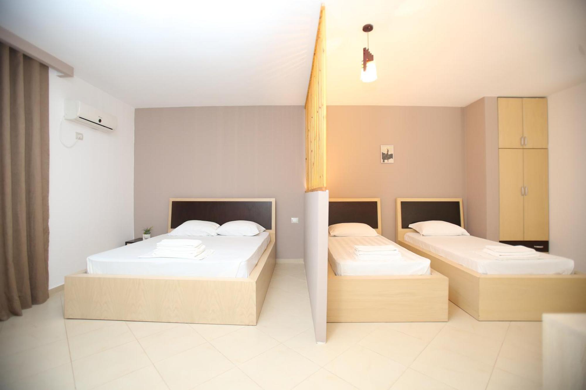 Tekb Rooms & Apartments فلورا المظهر الخارجي الصورة